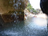 19 Wasserfall am Ende des Flussbetts